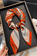 🎁 Oranje Sjaal (100% off) - Navoir