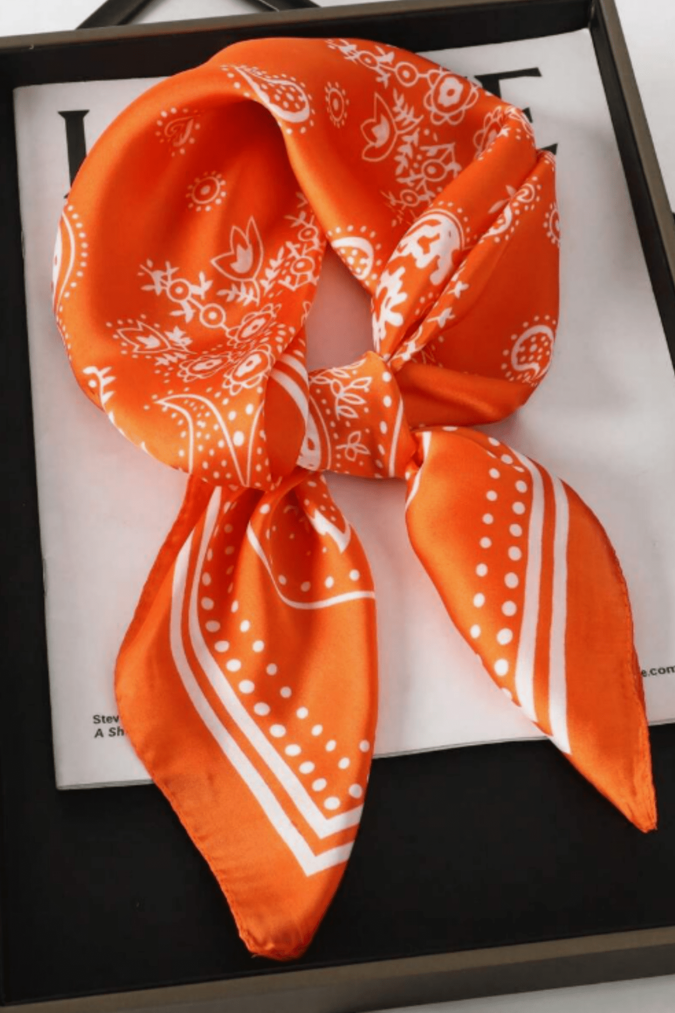 🎁 Oranje Sjaal V2 (100% off) - Navoir